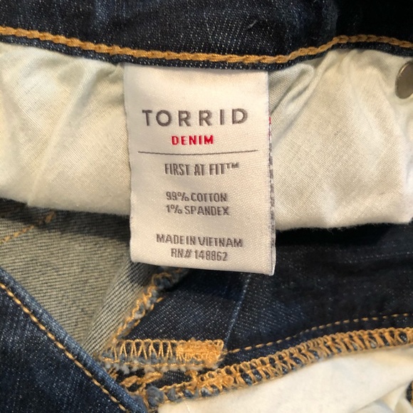 Torrid Denim Relaxed Boot Jean Size 18 Regular - Picture 6 of 8